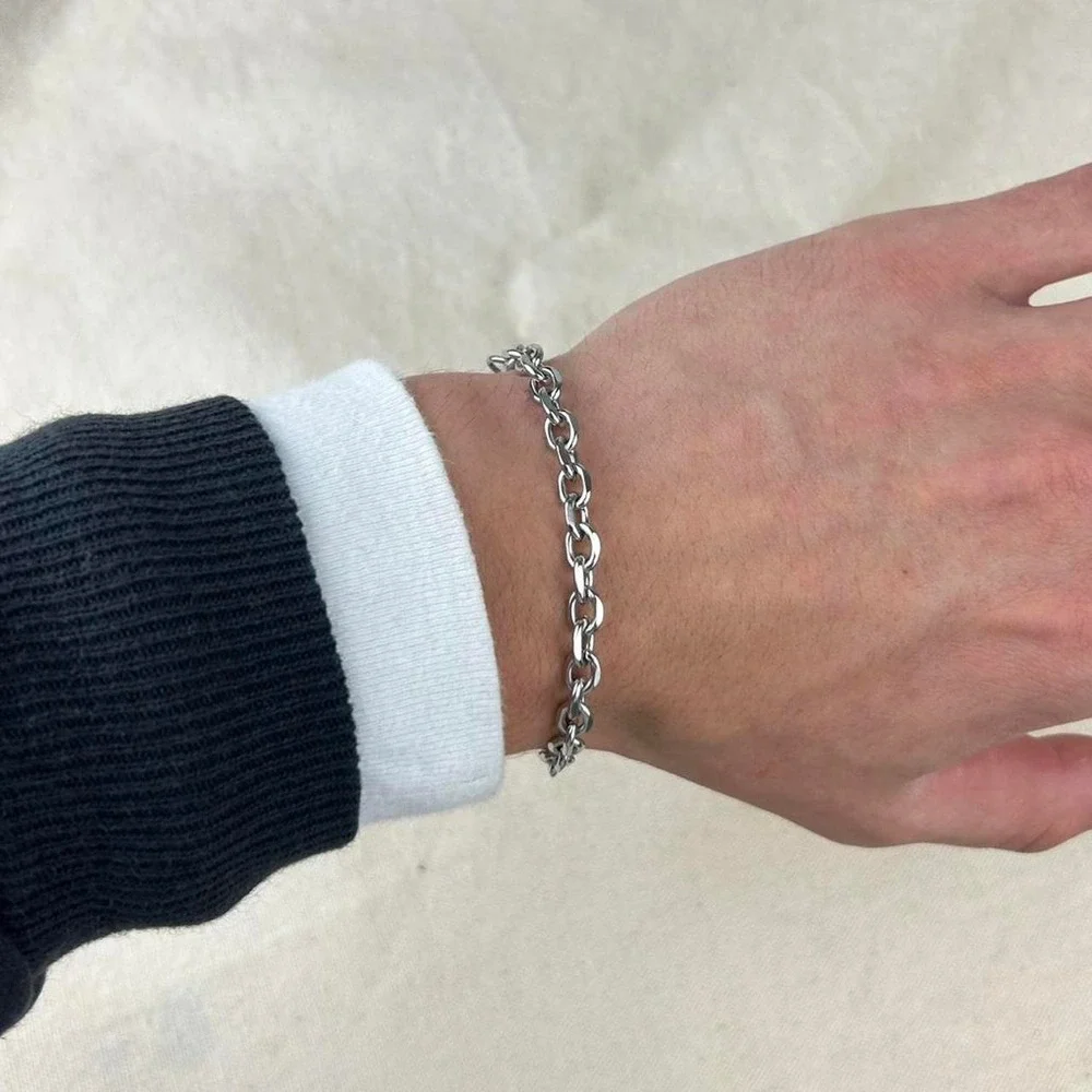 N/A bracelets are